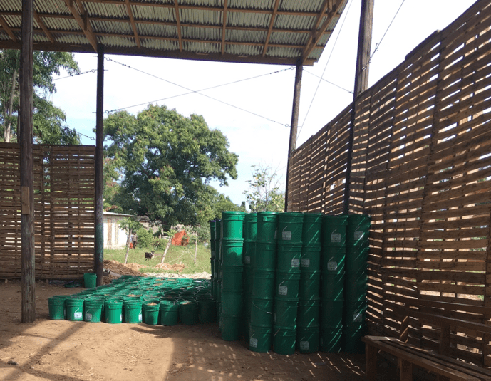 Ti Lary has become the heart of EkoLakay’s operations. Check out these beautiful containers of bonzodè!