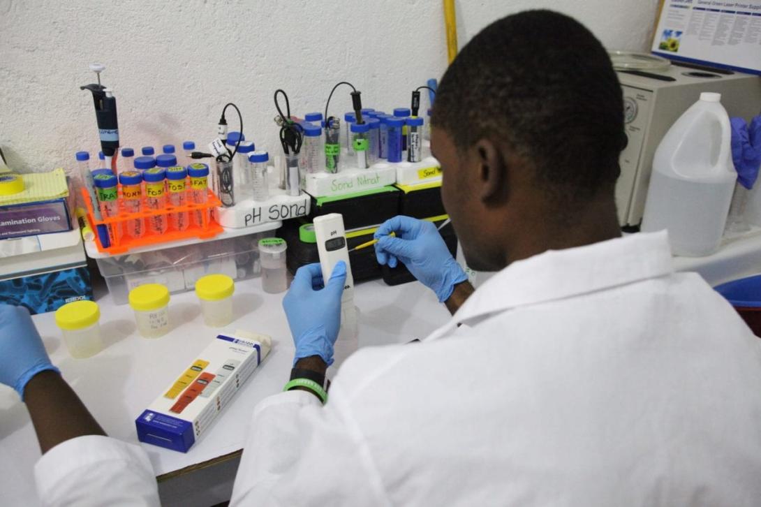 Photo credit: Vic Hinterlang