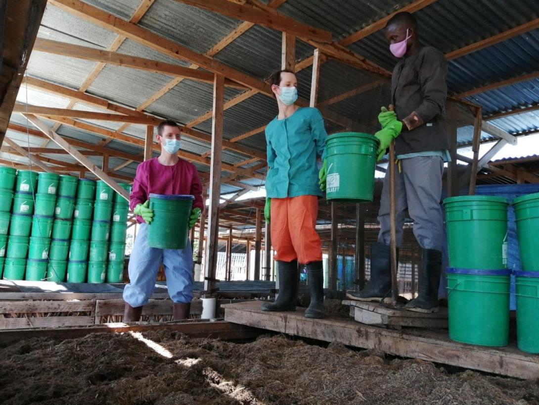 Lukas and Jojo didn’t just observe the processes, they jumped in to get a hands on review of how it all worked!